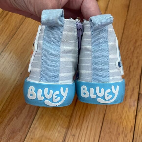 Ground up Bluey Blue and Purple High-Top Sneakers with Playful Design size 7 - Picture 5 of 10